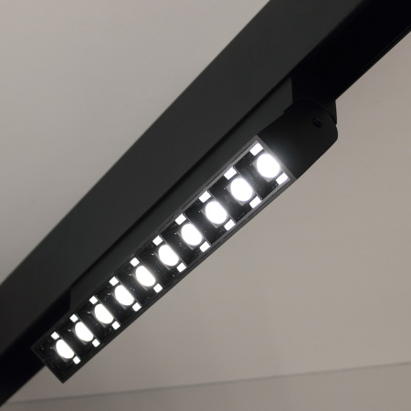 Светодиодный светильник трековый магнитный 35мм JH-MG10D MX75 (20W, 48V, day white)