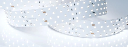 Светодиодная Лента RT 2-2500 24V Cool 8K 4x2 (2835, 700 LED, LUX) (Arlight, 30 Вт/м, IP20)