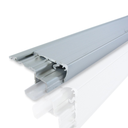 Алюминиевый профиль 458 (2000х59,2х23,7мм с рассеивателем)