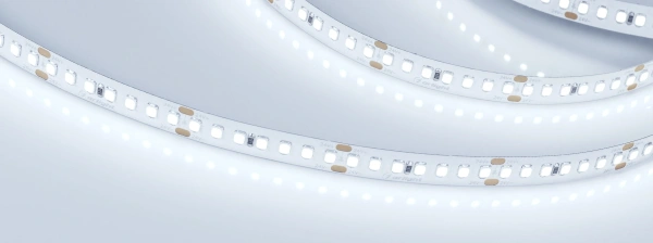 Светодиодная Лента RT 2-5000 24V Cool 8K 3x (2835, 840 LED, LUX) (Arlight, 17 Вт/м, IP20)