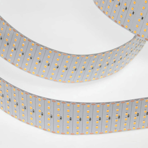 Светодиодная лента Lux Class, 2835, 600 led/m, шестирядная, warm white, 24V, 48W/m, IP20, X17