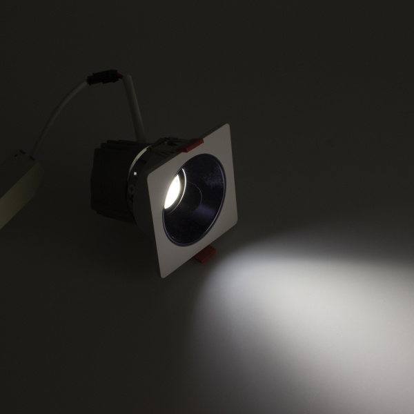 Светодиодный светильник S1001-5W-S88W BW10 (220V, 5W, day white, квадратный 88x88mm)