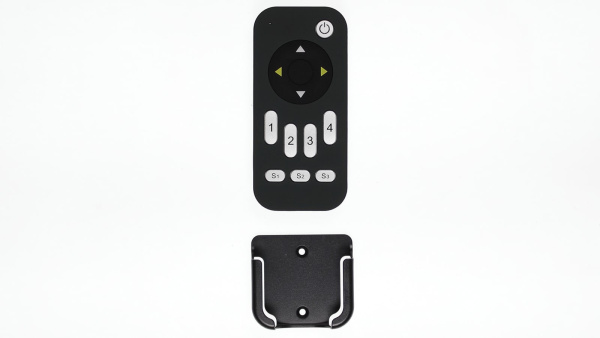 Пульт RA2 IC33 DIM/CCT (RF2,4GHz, 4 zone, 3VDC (AAAx2pcs)