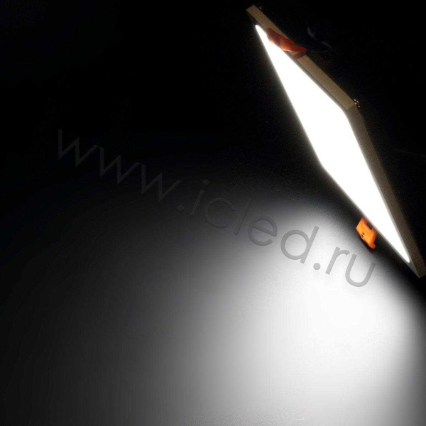 Светодиодный светильник MBD-101 MB18 (16W, square, white)