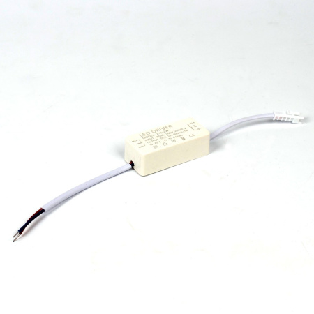 Светодиодный драйвер  2-5x2W LD31 (220V, 6-18V, 10W, 500mA)