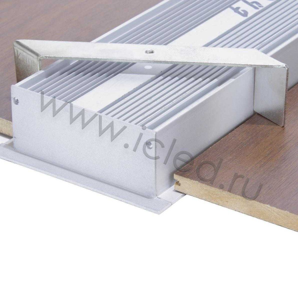 Крепеж для профиля (200)