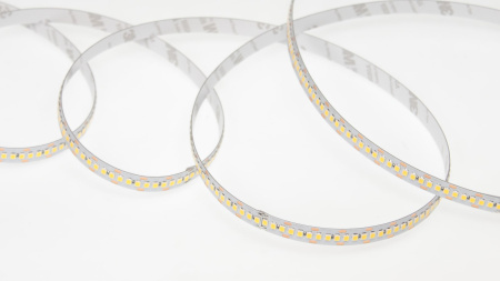 Светодиодная лента Class Premium, 2835, 240 led/m, однорядная, day white, 12V, 24W/m, IP20, A70