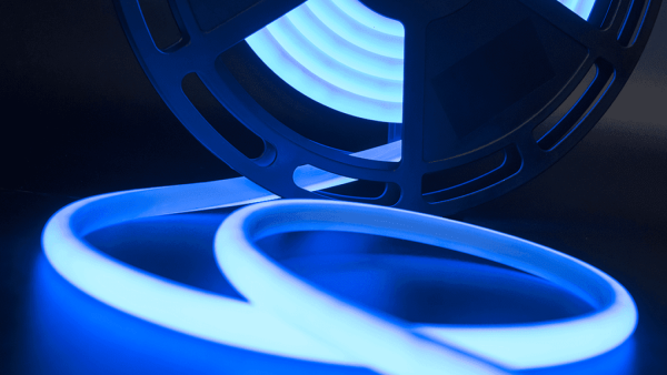 Термостойкая светодиодная лента синего свечения