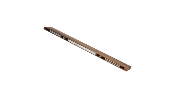 Светильник из массива (орех американский)