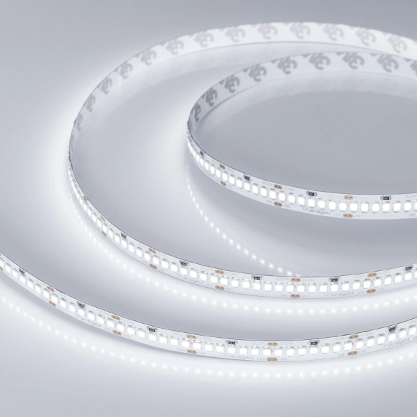 Светодиодная Лента RT 2-5000 24V White5500 10mm (2835, 252 LED/m, LUX) (Arlight, 10 Вт/м, IP20)