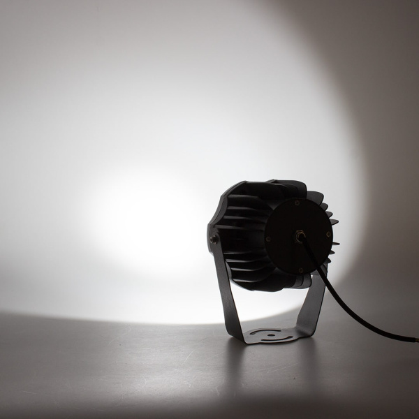 Светодиодный прожектор JH-TGCOB-20 V157 (220V, 20W, white)