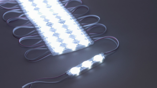 Светодиодный модуль 3 led 6011 MOD85 (1,5W, 12V, cool white, IP65)