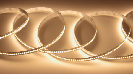 Светодиодная лента Class Premium, 2835, 240 led/m, однорядная, warm white, 12V, 24W/m, IP20, A72