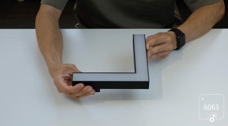 Светильник TrackLine Fold Angle (ral9005 200mm 200mm LT70 — 4K 10W 120deg)