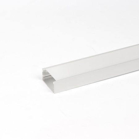 Алюминиевый профиль LC2040 173 (2000х40x20мм с рассеивателем)