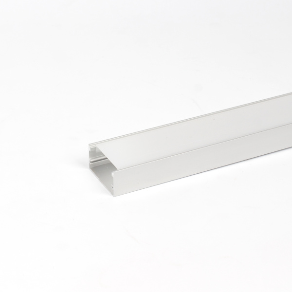 Алюминиевый профиль LC2040 173 (2000х40x20мм с рассеивателем)