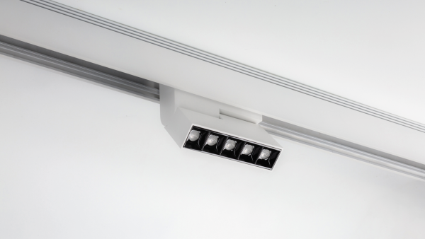 Светильник для низковольтного трека SY